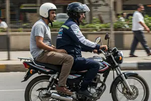        سائقو الدراجات النارية      